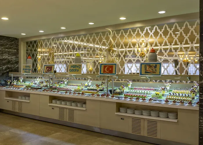 Feriested Royal Alhambra Palace 5*