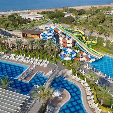 منتجع رويال الحمرا بالاس سيدي