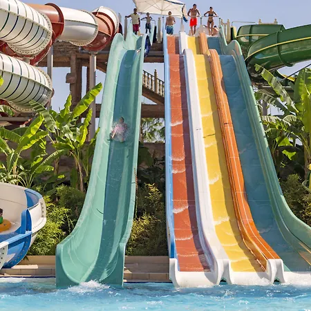 رويال الحمرا بالاس منتجع سيدي