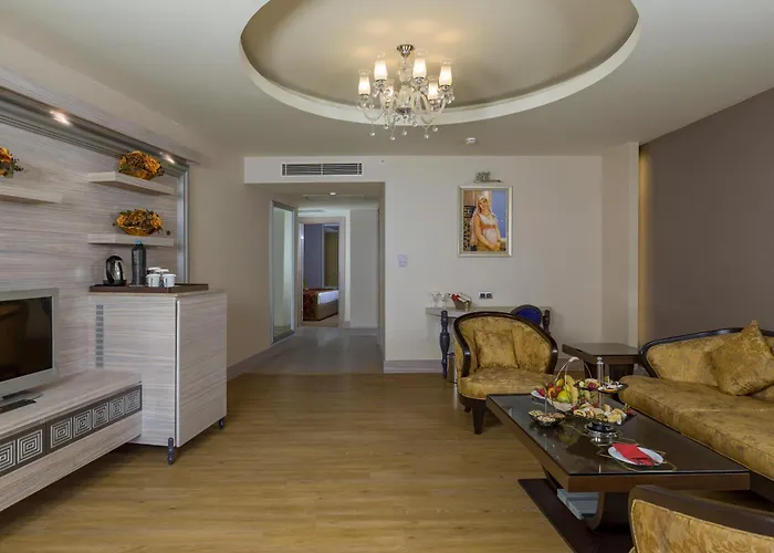 Royal Alhambra Palace Ośrodek wypoczynkowy 5*