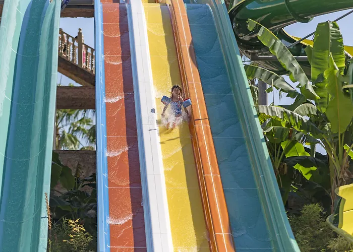 Royal Alhambra Palace 5* Side