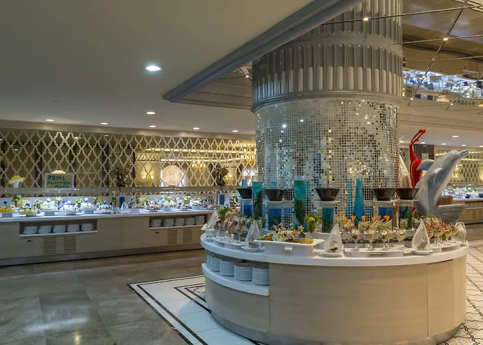 Royal Alhambra Palace Resort 5*