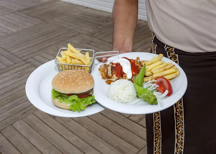 Royal Alhambra Palace 5*