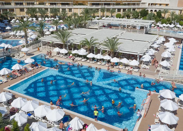 Royal Alhambra Palace Side