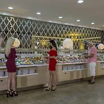 Royal Alhambra Palace Resort