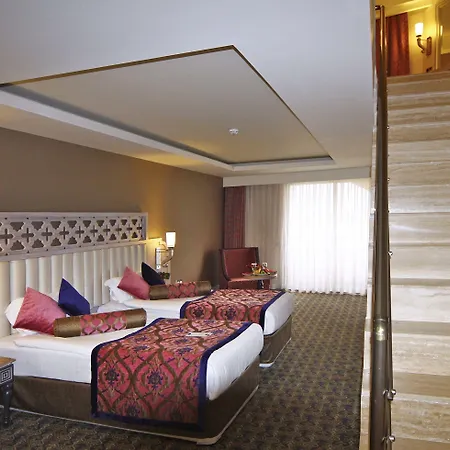 Royal Alhambra Palace Сиде