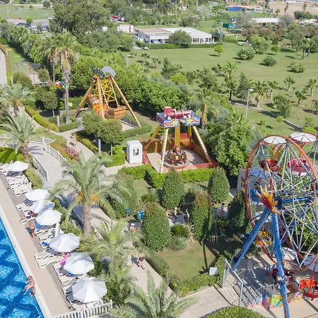 リゾート Royal Alhambra Palace 5*