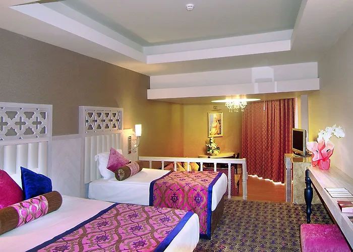 Royal Alhambra Palace リゾート 5*