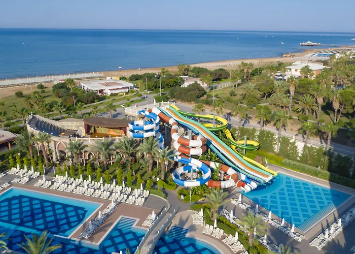 로얄 알람브라 팰리스