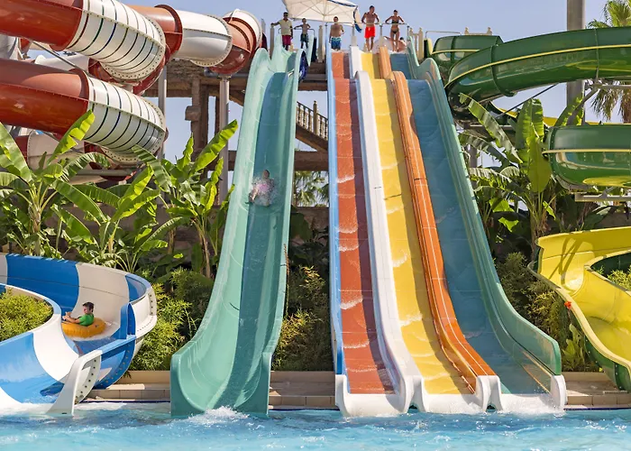 Royal Alhambra Palace リゾート シダ