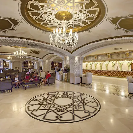 Royal Alhambra Palace Feriested 5*