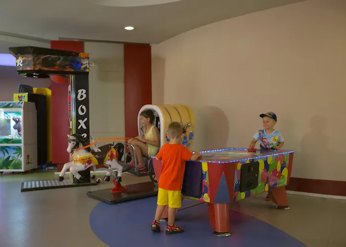 Royal Alhambra Palace Semesteranläggning (resort)