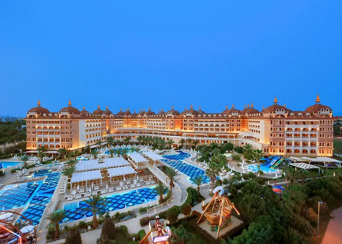 Royal Alhambra Palace 5*